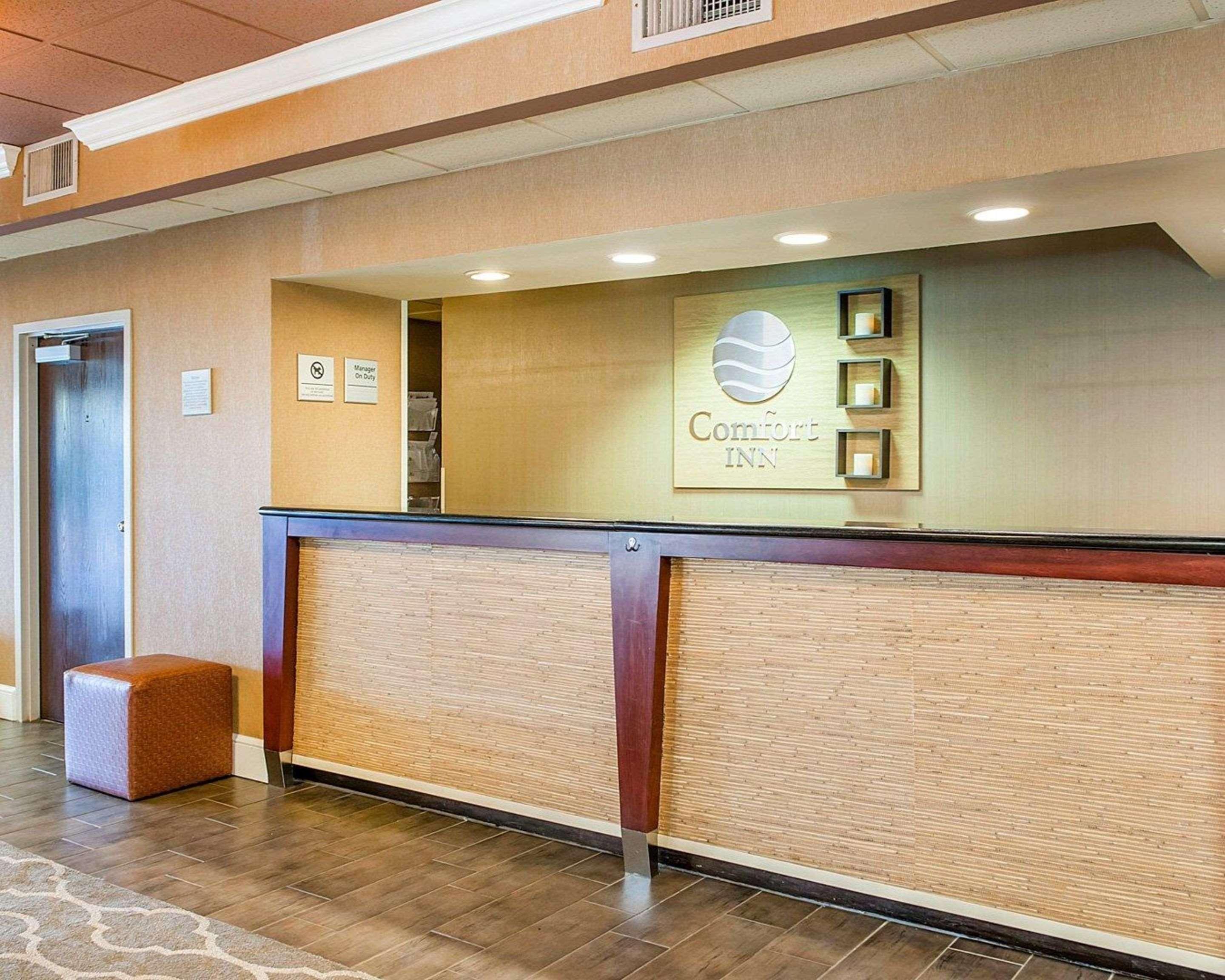 Comfort Inn Oxford - University Area Exterior photo